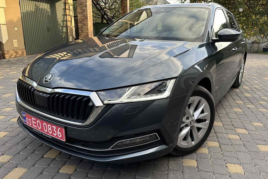 Продам Skoda Octavia А8 2020 года в Львове