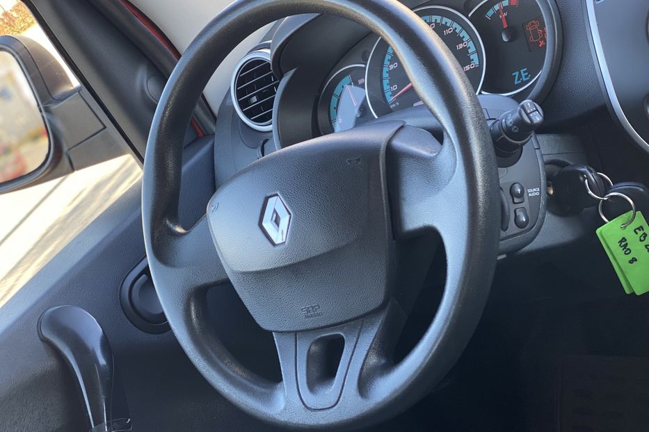 Продам Renault Kangoo пасс. MAXI 2019 года в Луцке