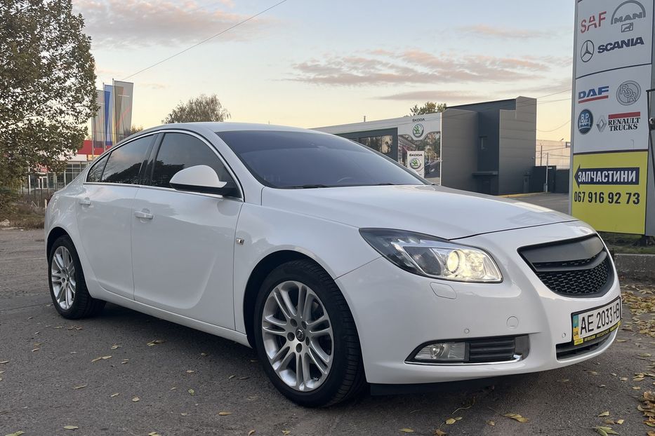 Продам Opel Insignia 1,8 2011 года в Николаеве