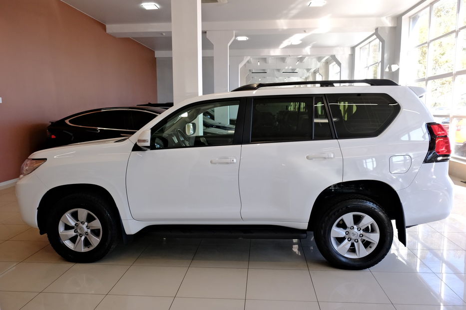 Продам Toyota Land Cruiser Prado 2020 года в Одессе