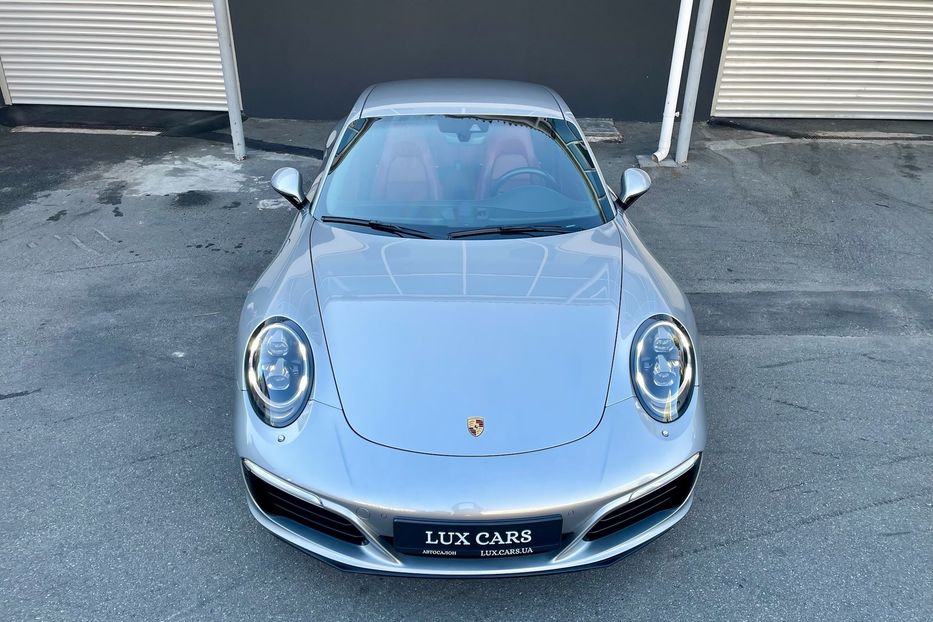 Продам Porsche 911 Carrera 4 991.2 2018 года в Киеве