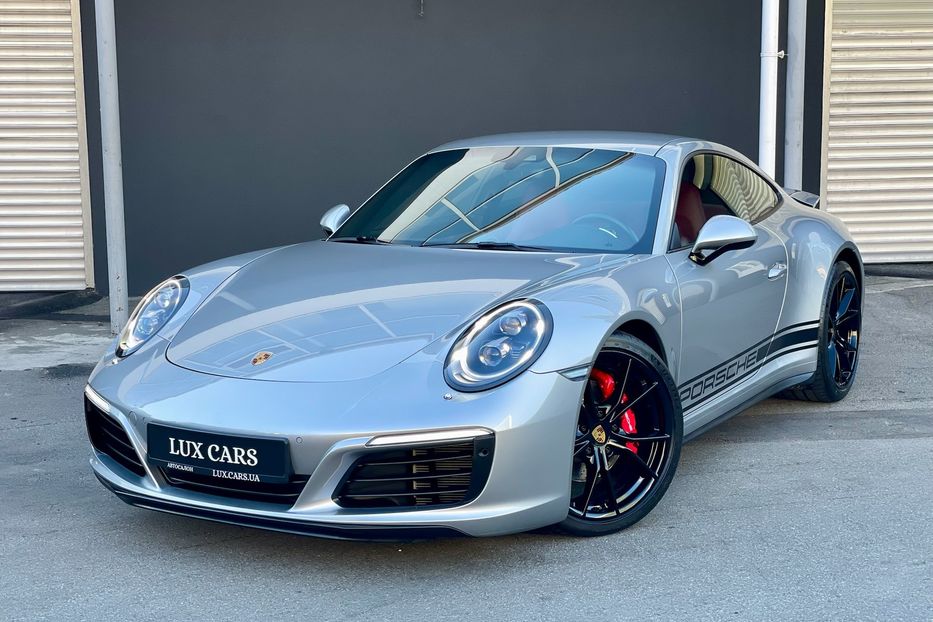 Продам Porsche 911 Carrera 4 991.2 2018 года в Киеве