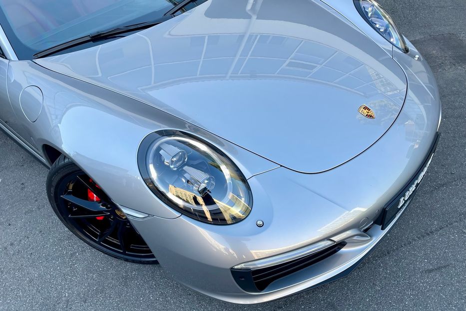 Продам Porsche 911 Carrera 4 991.2 2018 года в Киеве