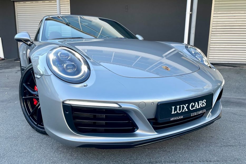 Продам Porsche 911 Carrera 4 991.2 2018 года в Киеве