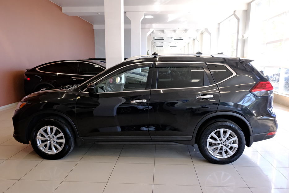 Продам Nissan Rogue 2018 года в Одессе