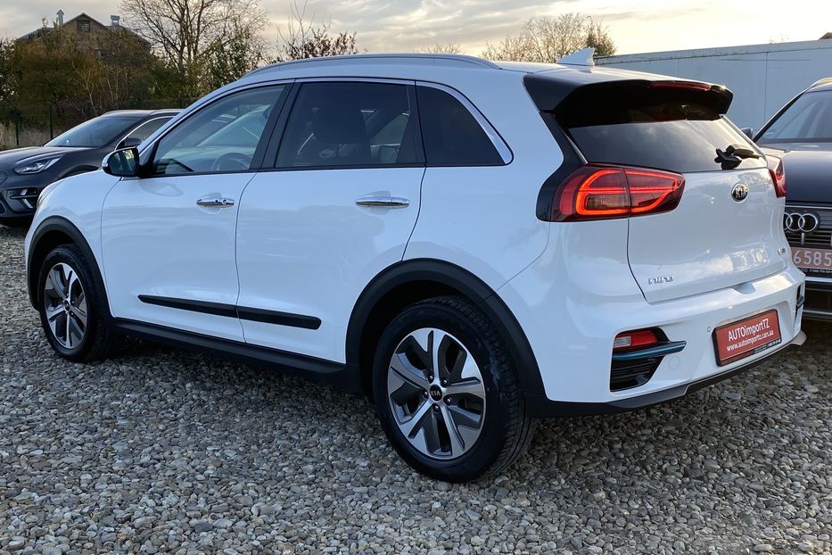 Продам Kia Niro 64 kWh Комплектація Prestige! 2020 года в Львове