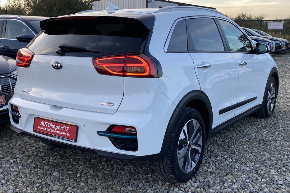 Продам Kia Niro 64 kWh Комплектація Prestige! 2020 года в Львове