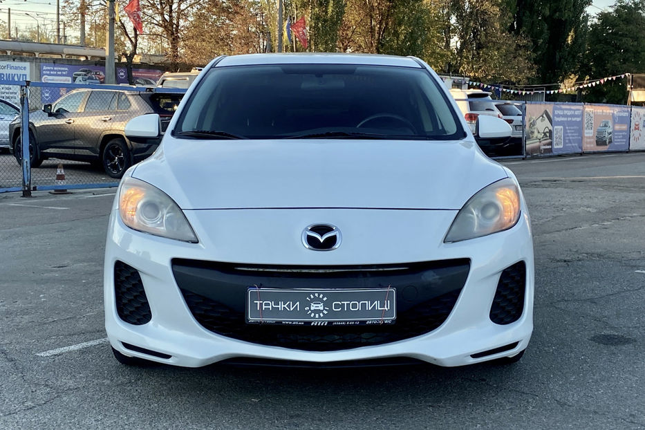 Продам Mazda 3 2013 года в Киеве