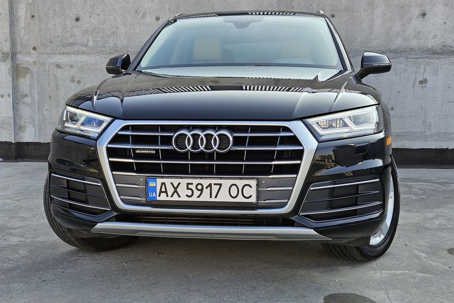 Продам Audi Q5 PREMIUM PLUS 2018 года в Киеве