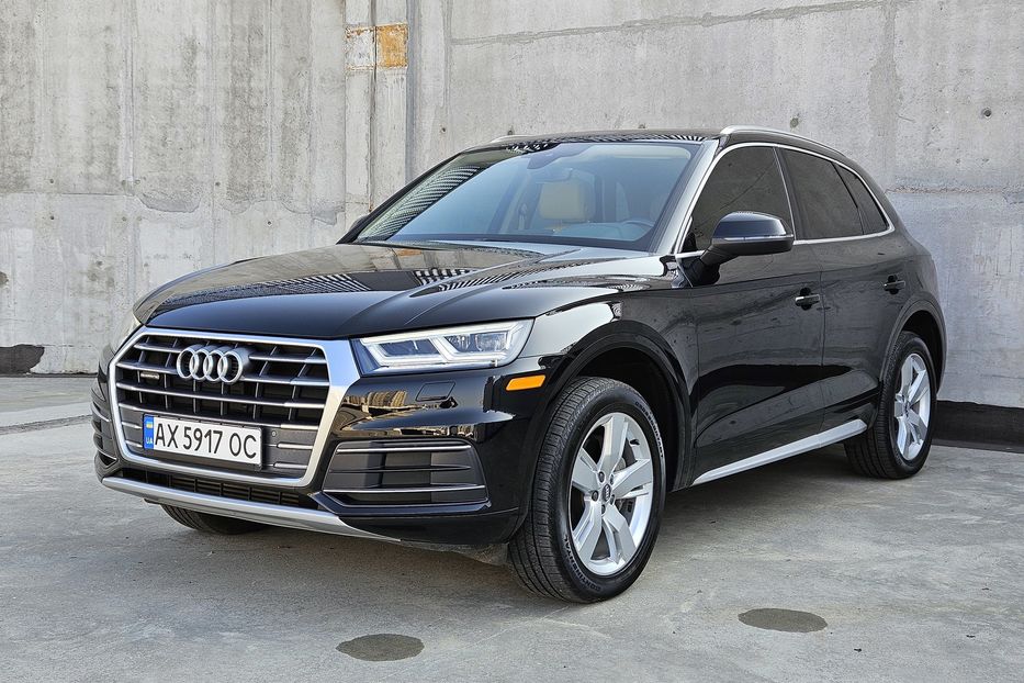 Продам Audi Q5 PREMIUM PLUS 2018 года в Киеве