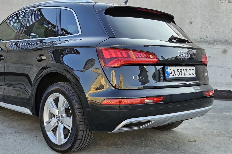 Продам Audi Q5 PREMIUM PLUS 2018 года в Киеве