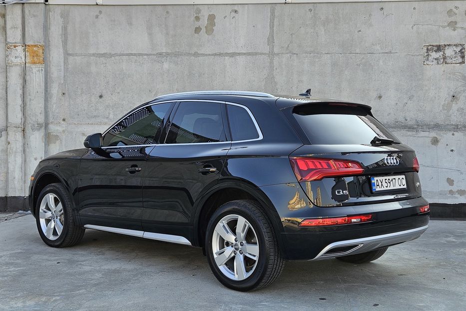 Продам Audi Q5 PREMIUM PLUS 2018 года в Киеве