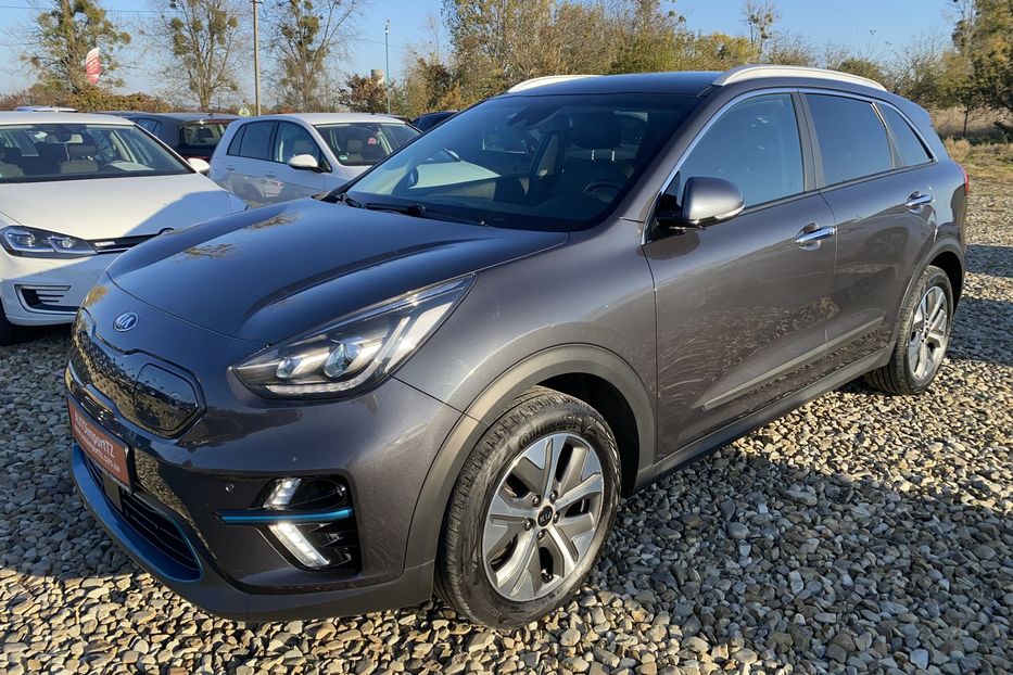 Продам Kia Niro 64kWh Комплектація Prestige 2019 года в Львове