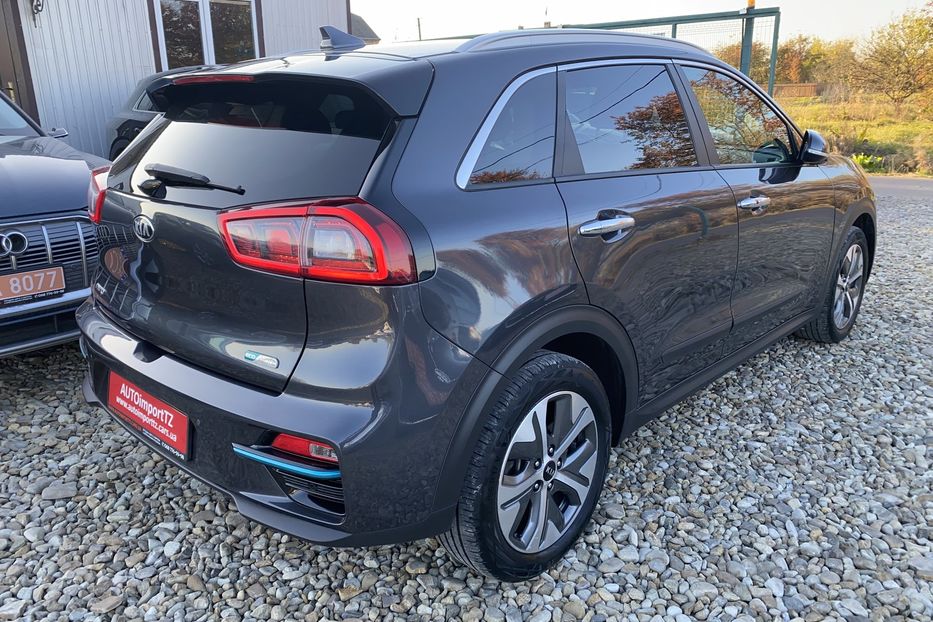 Продам Kia Niro 64kWh Комплектація Prestige 2019 года в Львове