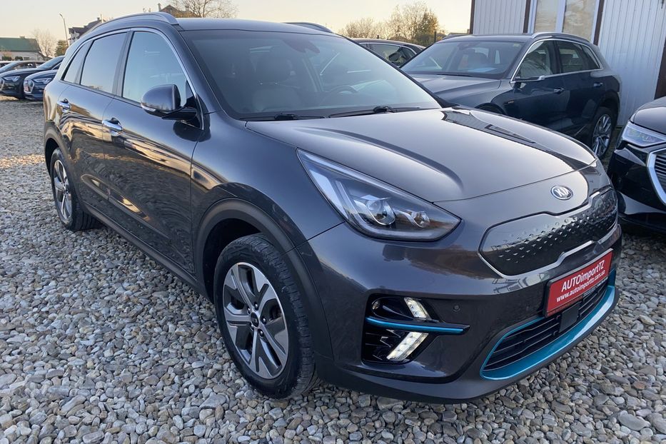 Продам Kia Niro 64kWh Комплектація Prestige 2019 года в Львове