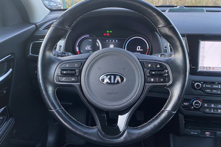 Продам Kia Niro 64kWh Комплектація Prestige 2019 года в Львове