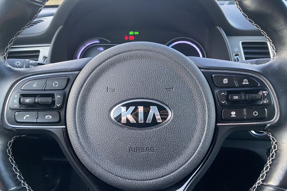 Продам Kia Niro 64kWh Комплектація Prestige 2019 года в Львове