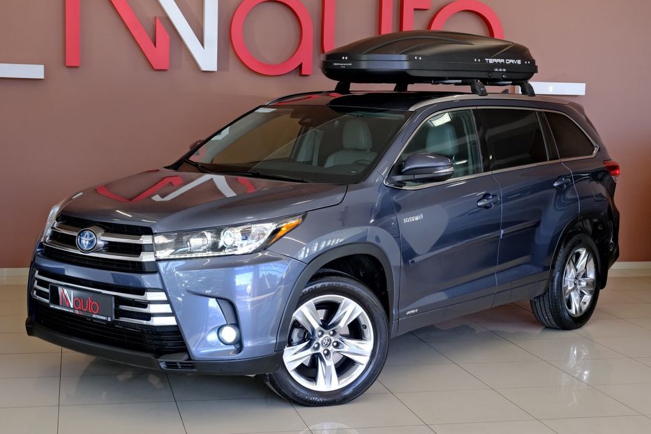 Продам Toyota Highlander Hybrid 2020 года в Одессе