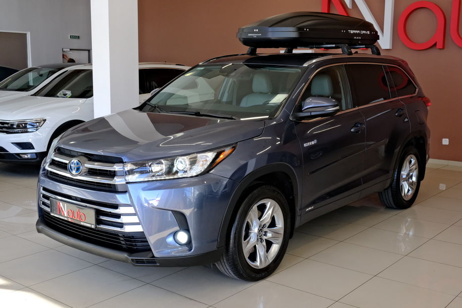 Продам Toyota Highlander Hybrid 2020 года в Одессе