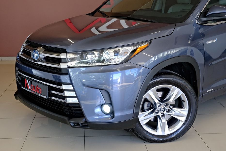 Продам Toyota Highlander Hybrid 2020 года в Одессе