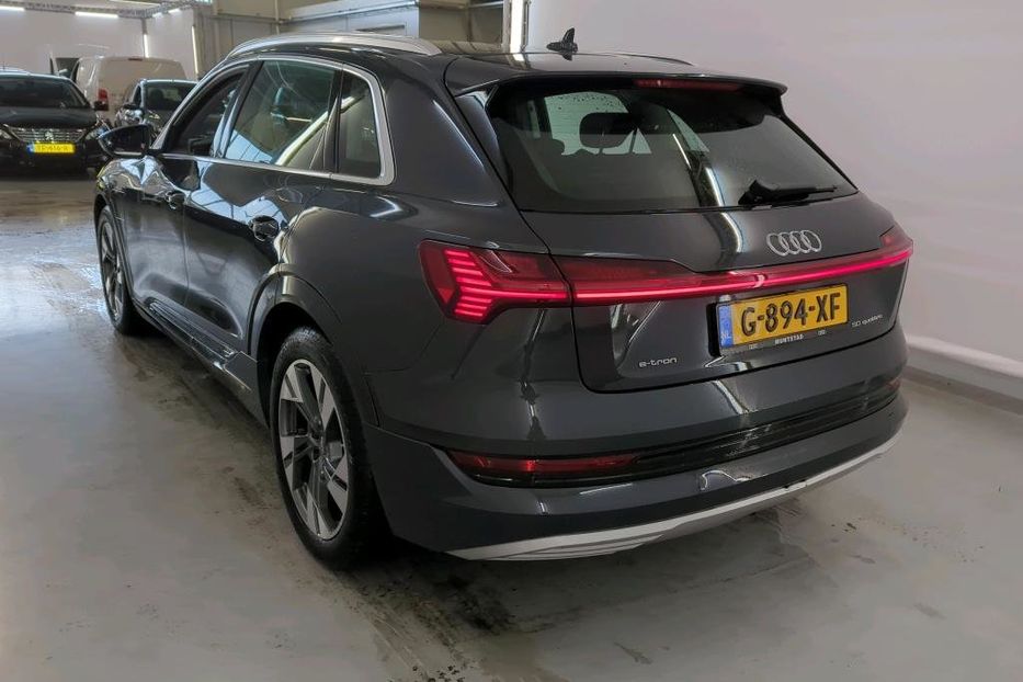 Продам Audi E-Tron резерв 2019 года в Львове