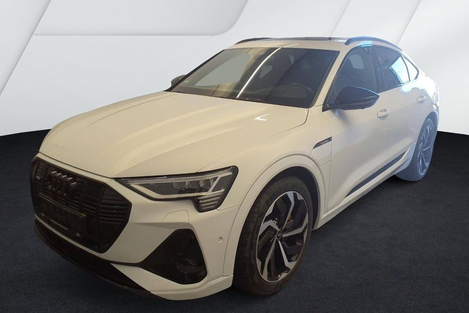 Продам Audi E-Tron 55 2021 года в Львове