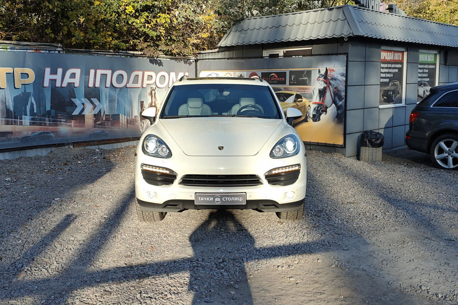 Продам Porsche Cayenne 2013 года в Киеве