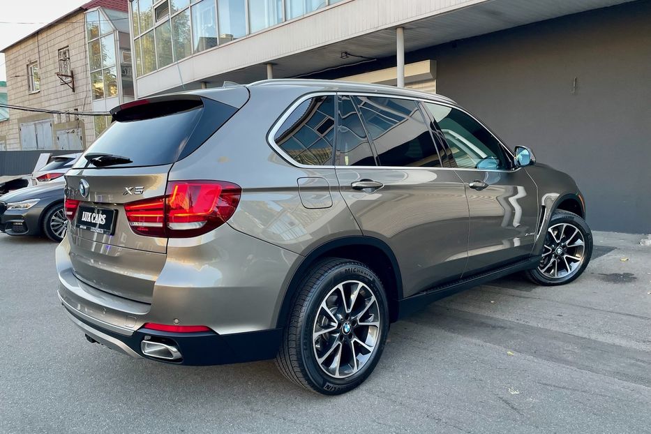 Продам BMW X5 35і xDrive  2017 года в Киеве