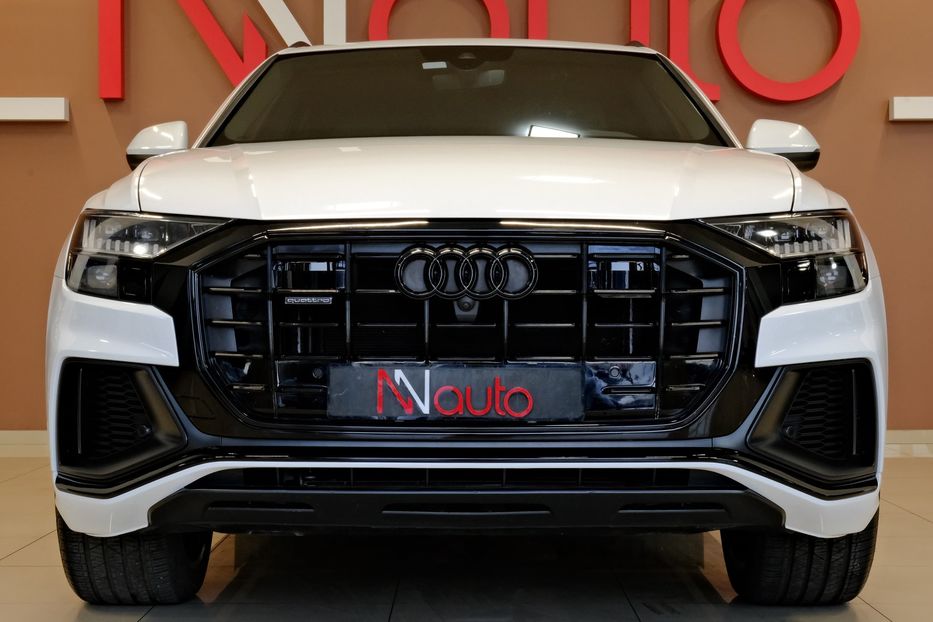 Продам Audi Q8 SLine  2021 года в Одессе