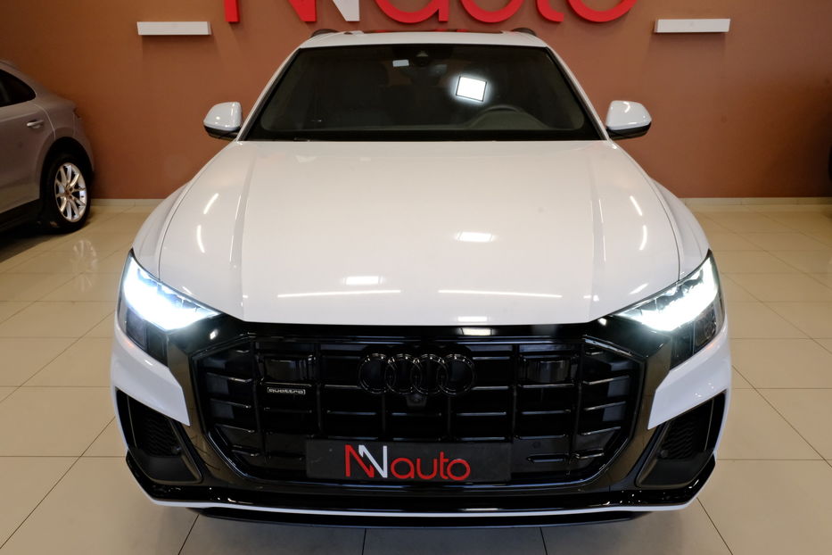 Продам Audi Q8 SLine  2021 года в Одессе