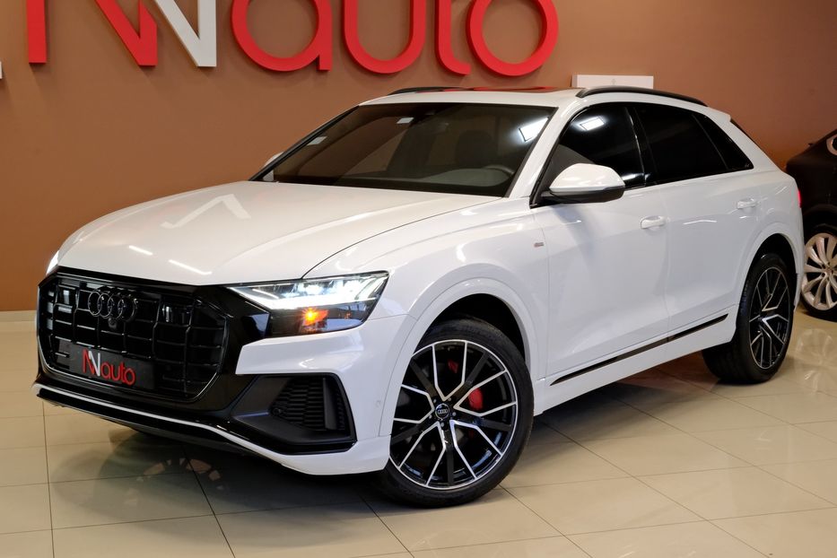 Продам Audi Q8 SLine  2021 года в Одессе