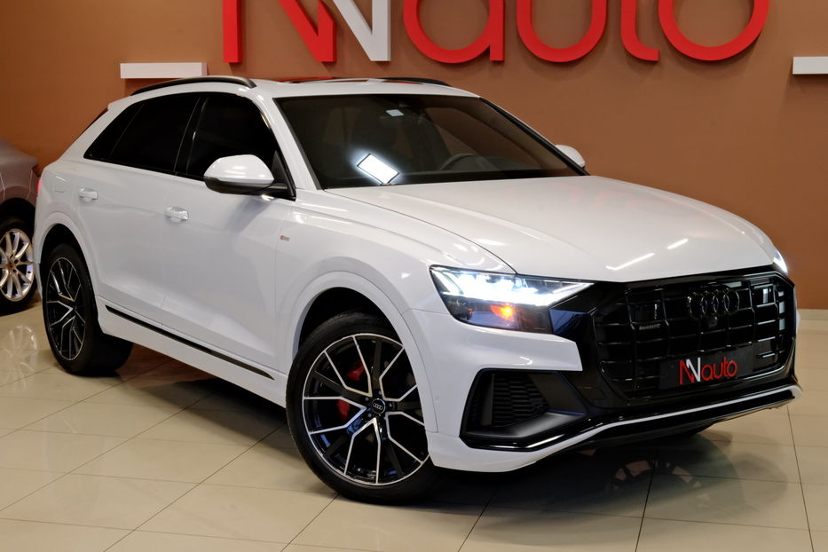 Продам Audi Q8 SLine  2021 года в Одессе