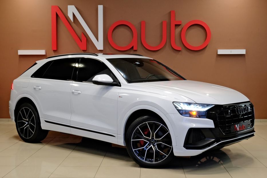 Продам Audi Q8 SLine  2021 года в Одессе