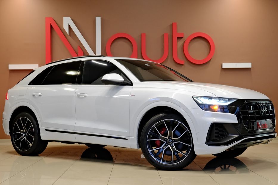 Продам Audi Q8 SLine  2021 года в Одессе