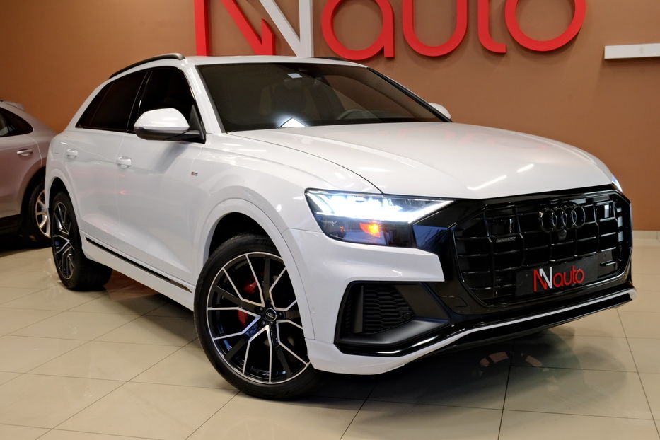 Продам Audi Q8 SLine  2021 года в Одессе