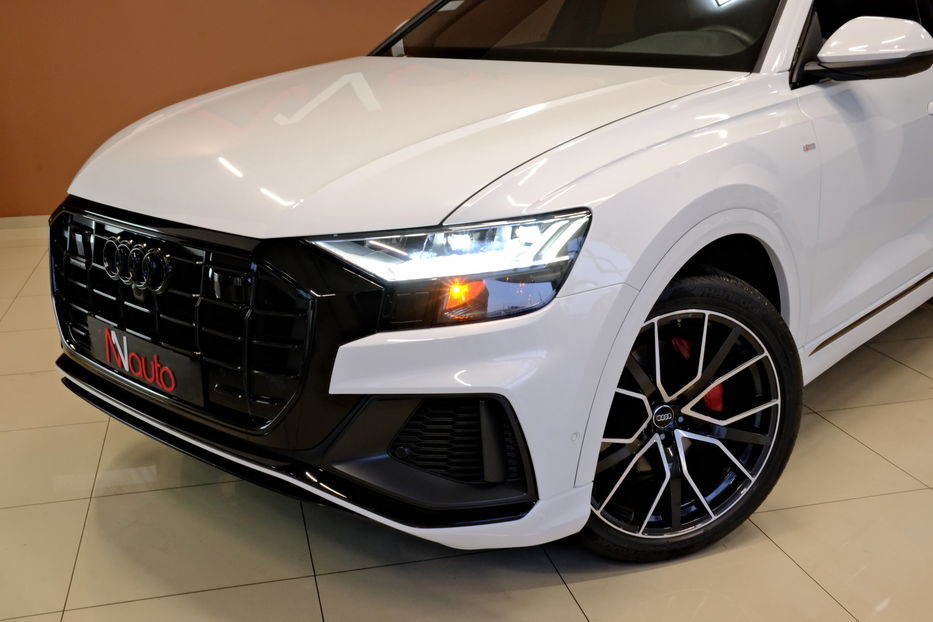 Продам Audi Q8 SLine  2021 года в Одессе