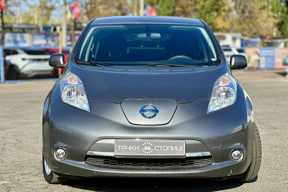 Продам Nissan Leaf 2015 года в Киеве