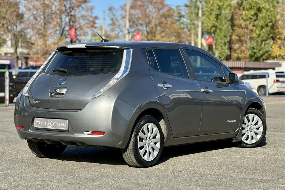 Продам Nissan Leaf 2015 года в Киеве