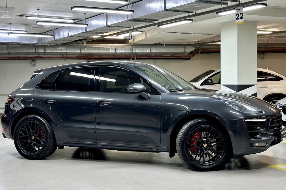 Продам Porsche Macan GTS 2016 года в Киеве