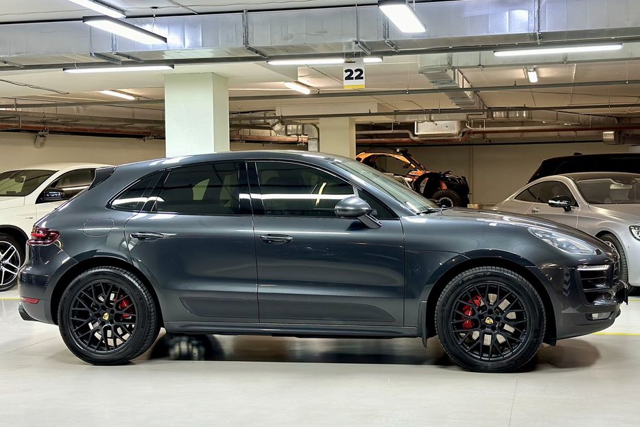 Продам Porsche Macan GTS 2016 года в Киеве