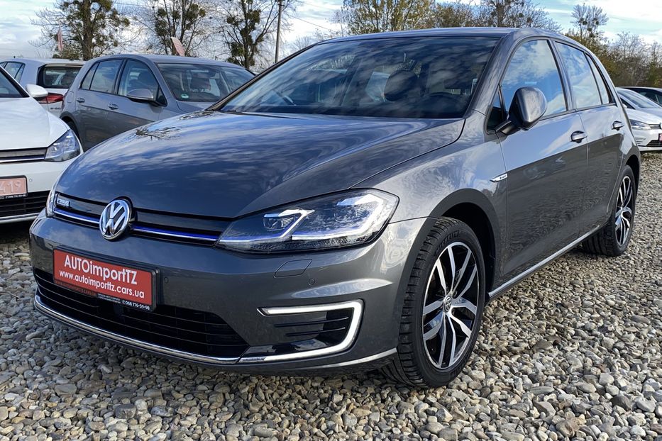 Продам Volkswagen e-Golf Безключ. Камера Тепловий Круїз 2019 года в Львове