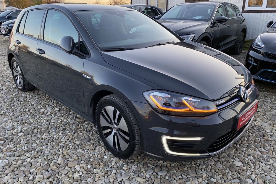 Продам Volkswagen e-Golf FullLED Dynaudio Безключовий 2019 года в Львове