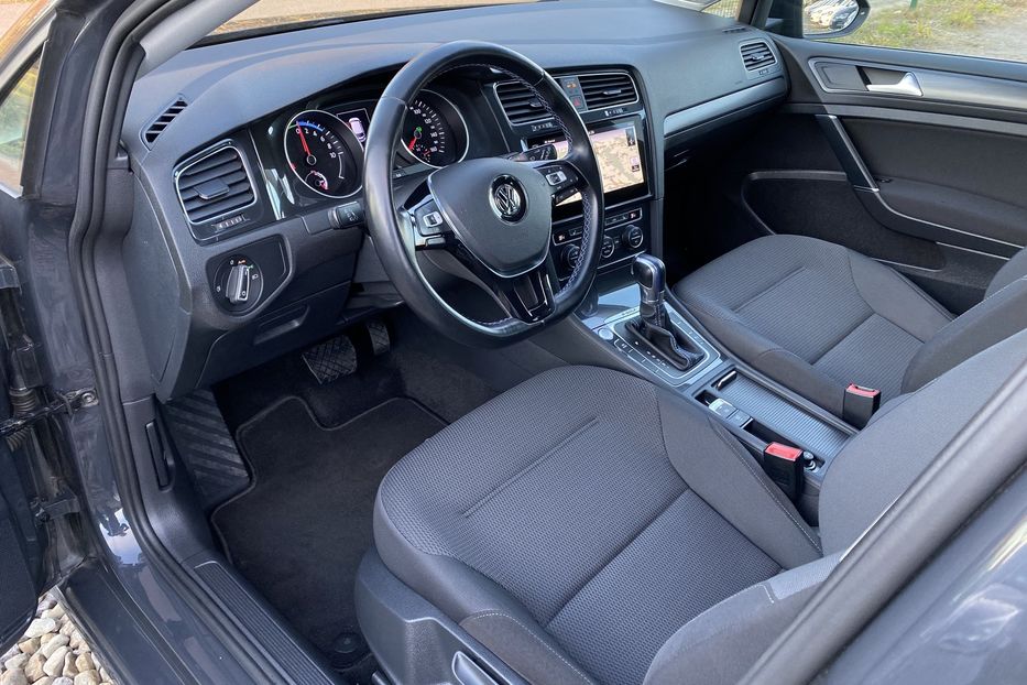 Продам Volkswagen e-Golf FullLED Dynaudio Безключовий 2019 года в Львове