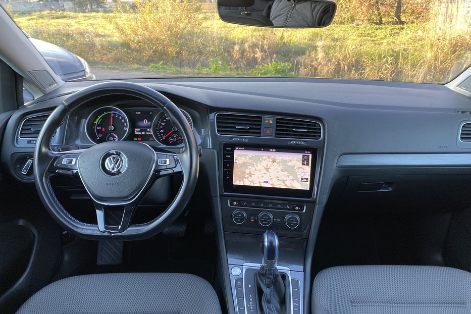 Продам Volkswagen e-Golf FullLED Dynaudio Безключовий 2019 года в Львове