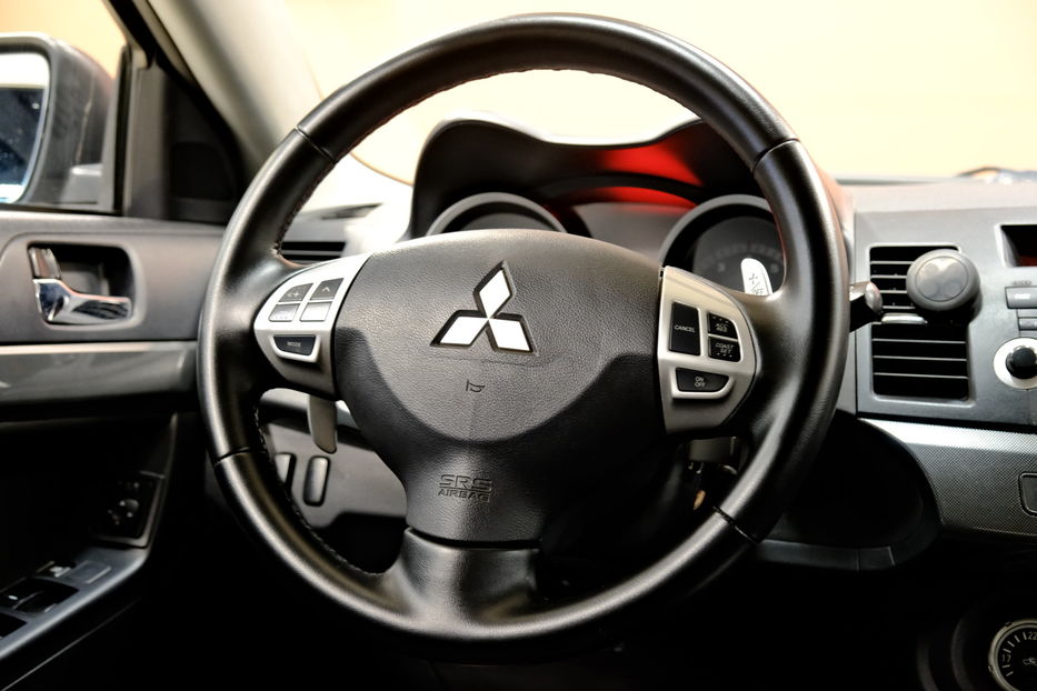 Продам Mitsubishi Lancer 2010 года в Одессе