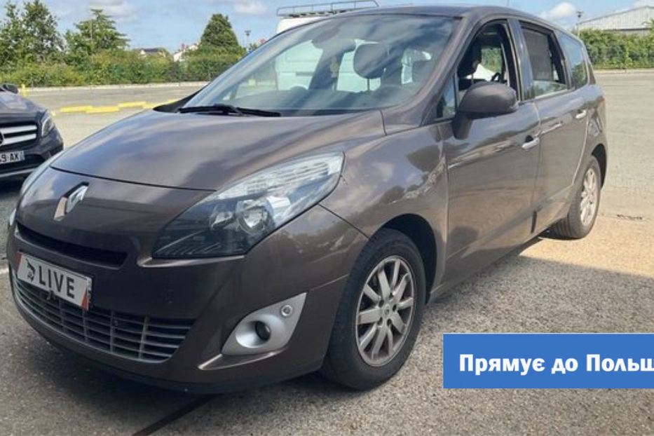 Продам Renault Grand Scenic Automat 2010 года в Житомире