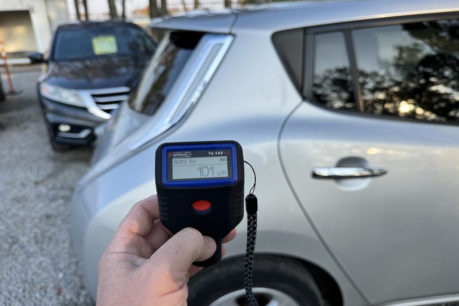 Продам Nissan Leaf 24kWH (KOMIS) 2011 года в г. Умань, Черкасская область