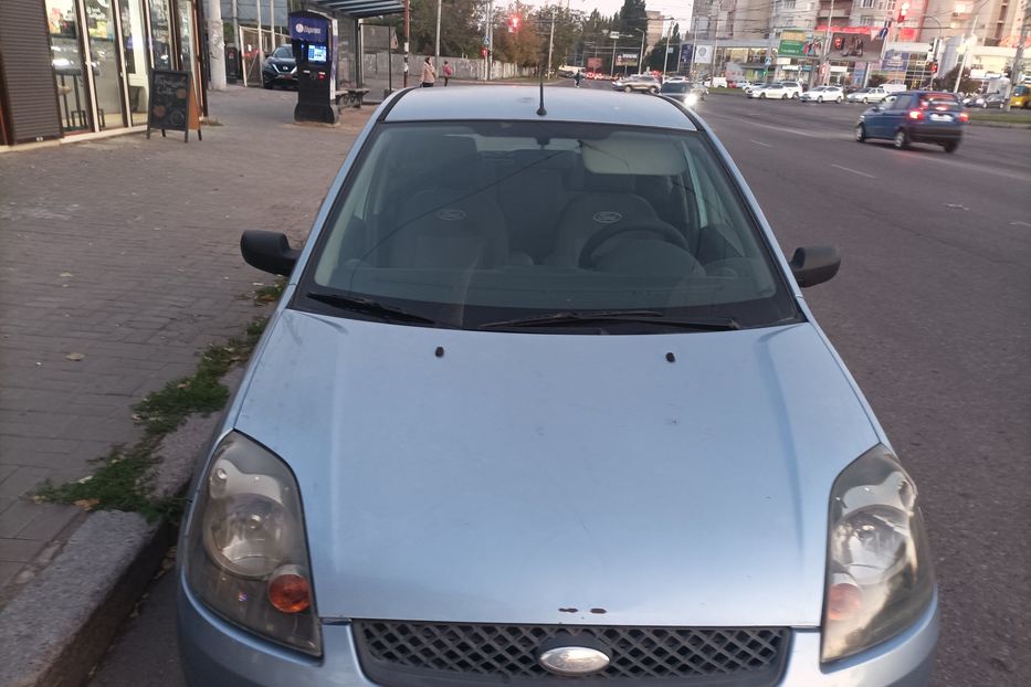 Продам Ford Fiesta офицал 2006 года в Одессе