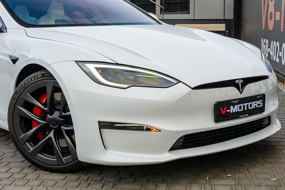 Продам Tesla Model S Plaid 2023 года в Киеве