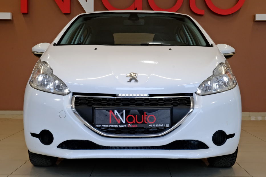 Продам Peugeot 208 2015 года в Одессе